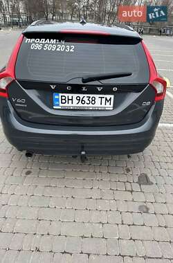 Универсал Volvo V60 2014 в Одессе