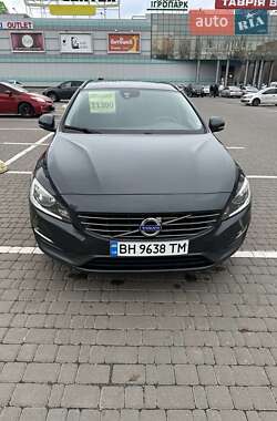 Універсал Volvo V60 2014 в Одесі