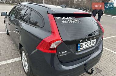 Универсал Volvo V60 2014 в Одессе