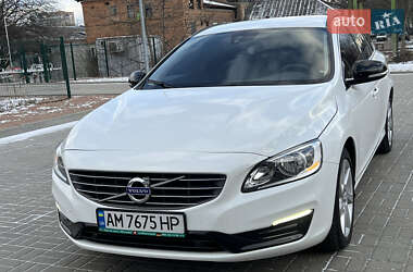 Універсал Volvo V60 2013 в Житомирі