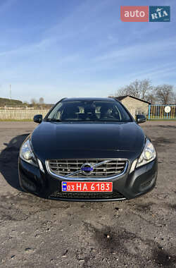 Універсал Volvo V60 2012 в Дубні