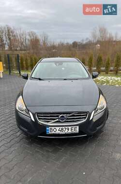 Універсал Volvo V60 2011 в Зборові