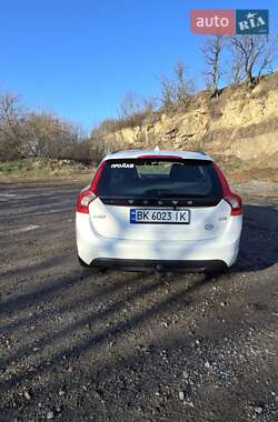 Універсал Volvo V60 2011 в 