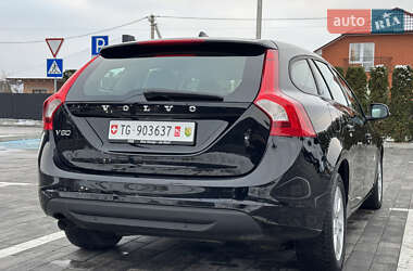 Універсал Volvo V60 2010 в Луцьку