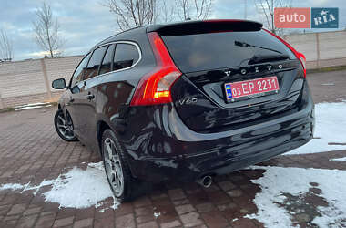 Универсал Volvo V60 2015 в Стрые