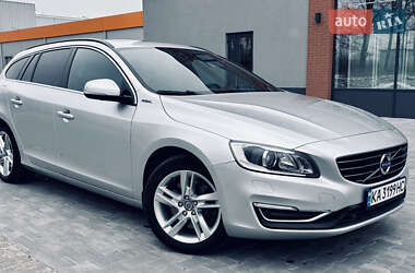 Универсал Volvo V60 2013 в Киеве