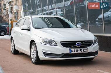 Универсал Volvo V60 2015 в Киеве