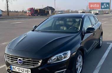 Універсал Volvo V60 2015 в Луцьку