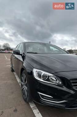 Універсал Volvo V60 2013 в 