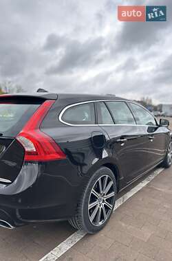 Універсал Volvo V60 2013 в 