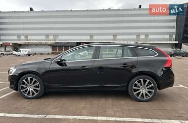 Універсал Volvo V60 2013 в 