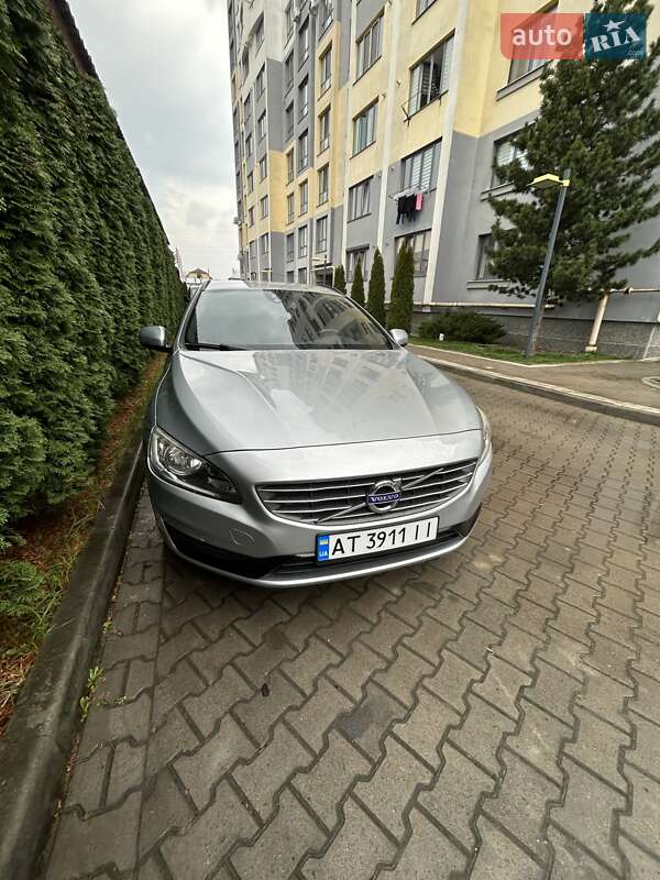 Універсал Volvo V60 2018 в Івано-Франківську