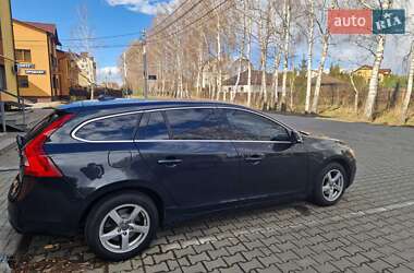 Универсал Volvo V60 2014 в 