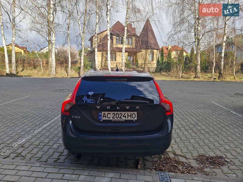 Универсал Volvo V60 2014 в Луцке