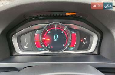 Универсал Volvo V60 2014 в 