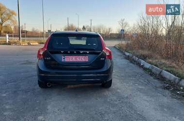 Универсал Volvo V60 2014 в 