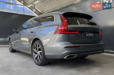 Универсал Volvo V60 2019 в 