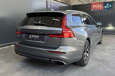 Универсал Volvo V60 2019 в 
