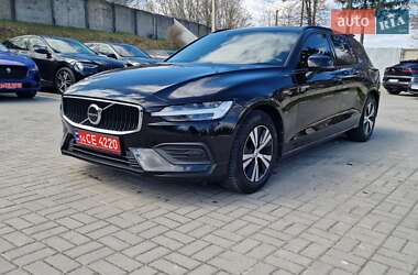 Универсал Volvo V60 2019 в 