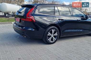 Универсал Volvo V60 2019 в 