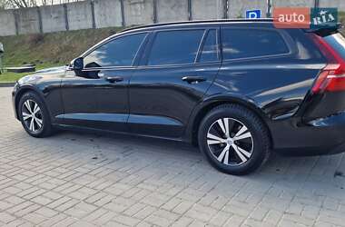 Универсал Volvo V60 2019 в 