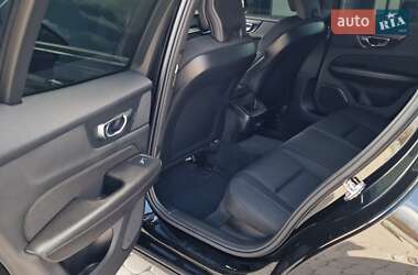 Универсал Volvo V60 2019 в 