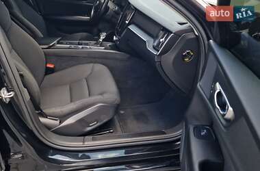 Универсал Volvo V60 2019 в 