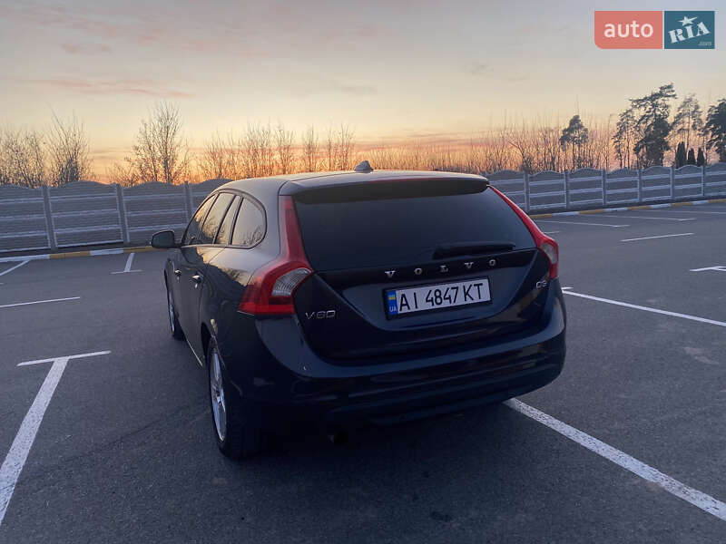 Універсал Volvo V60 2011 в Києві
