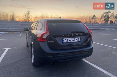 Универсал Volvo V60 2011 в 
