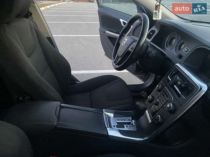 Універсал Volvo V60 2011 в Києві