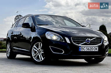 Универсал Volvo V60 2010 в 