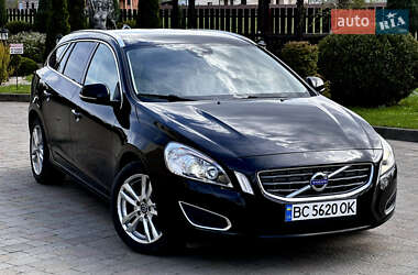 Универсал Volvo V60 2010 в 