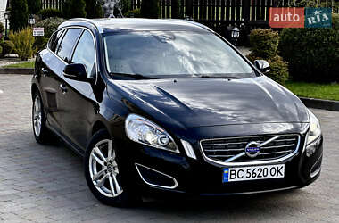 Универсал Volvo V60 2010 в 