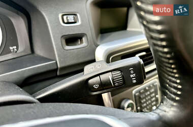 Универсал Volvo V60 2010 в 