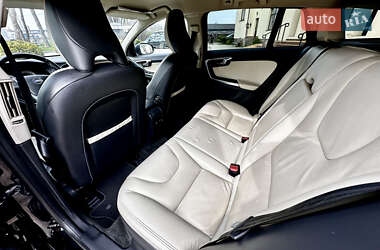 Универсал Volvo V60 2010 в 