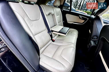 Универсал Volvo V60 2010 в 