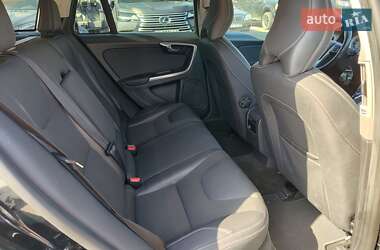 Универсал Volvo V60 2013 в 