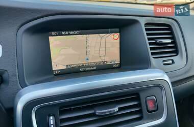 Универсал Volvo V60 2013 в 