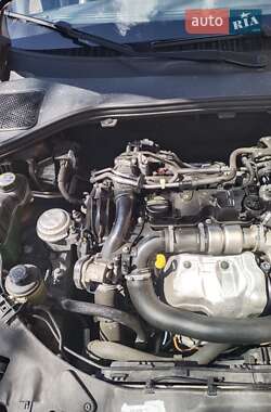Универсал Volvo V60 2012 в 