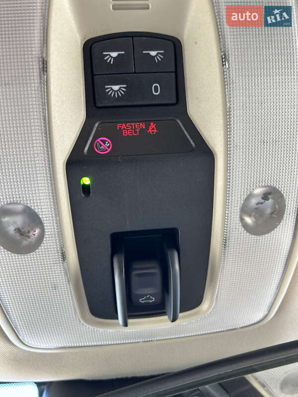 Универсал Volvo V60 2012 в Львове