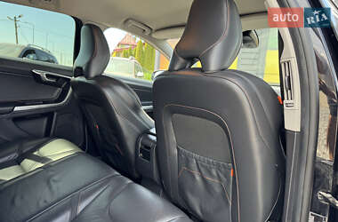 Универсал Volvo V60 2014 в 