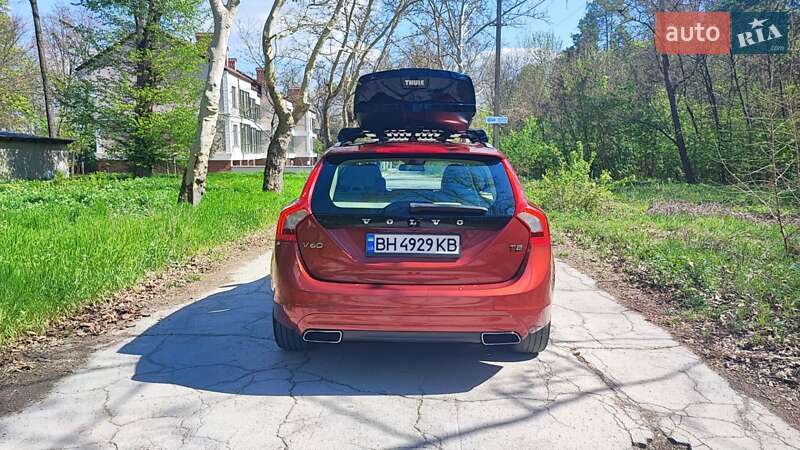 Универсал Volvo V60 2013 в Одессе
