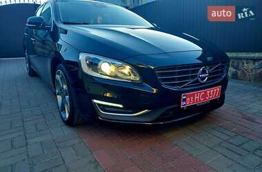 Универсал Volvo V60 2015 в Бродах
