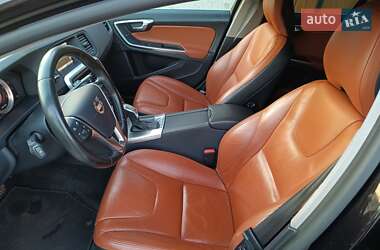 Універсал Volvo V60 2013 в 