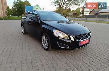 Універсал Volvo V60 2013 в 
