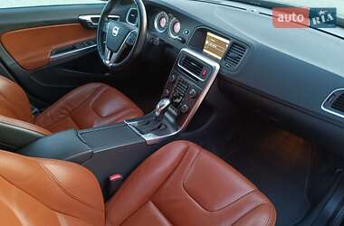 Універсал Volvo V60 2013 в 