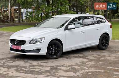 Универсал Volvo V60 2017 в 