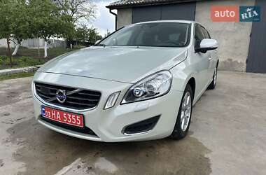 Универсал Volvo V60 2011 в 