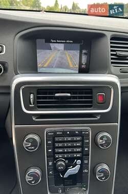 Универсал Volvo V60 2011 в 