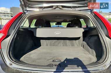 Универсал Volvo V60 2011 в 